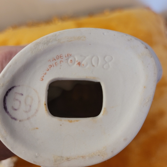 Vintage porcelain biscuit statues - Picture 5 of 8